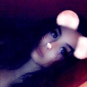 Meet your Posher, Ariana🕷